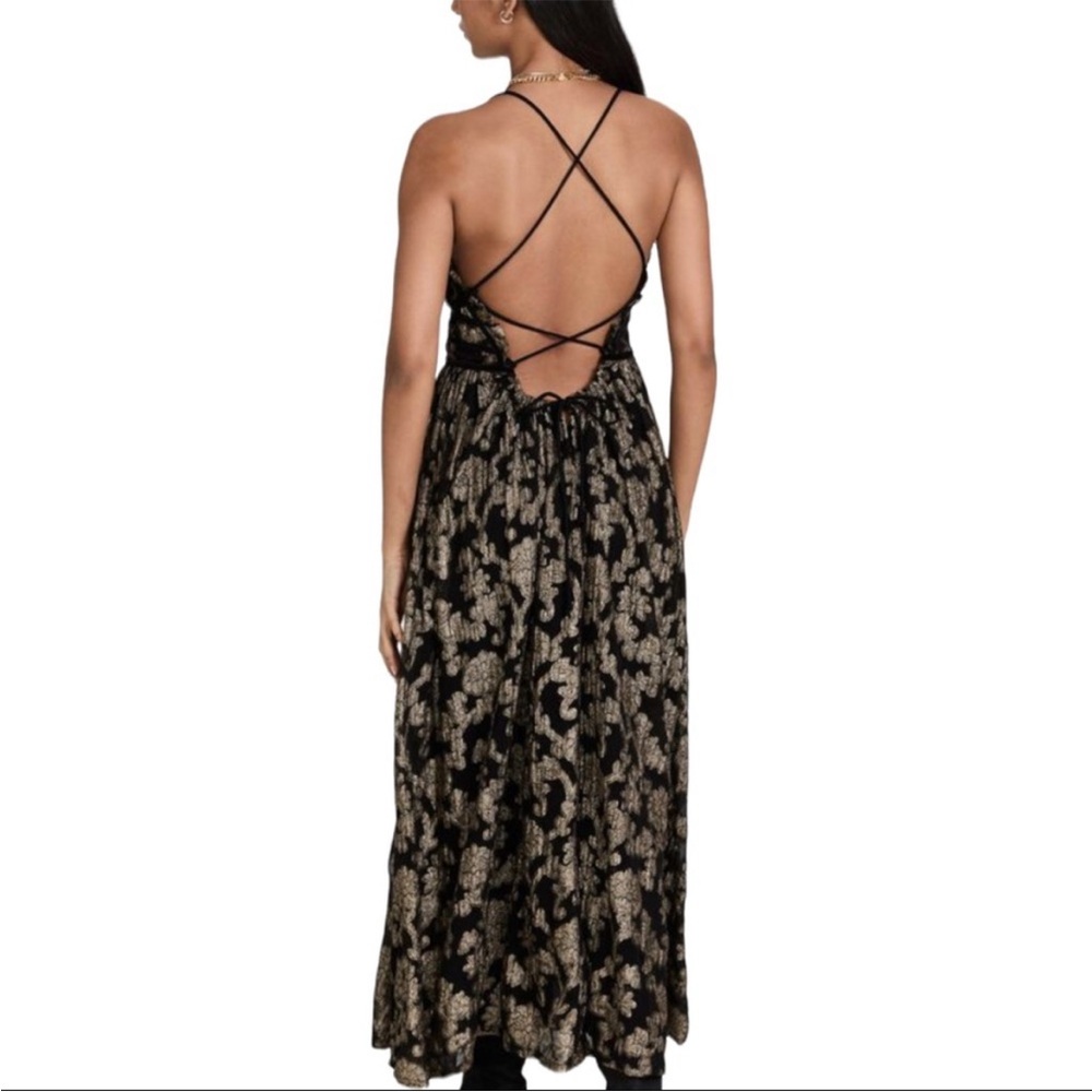Free People - Black and Gold Charlie
Bustier Metallic Casual Maxi Dress - Picture 4 of 11